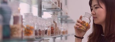 護(hù)膚品中的香精對(duì)皮膚有什么傷害？