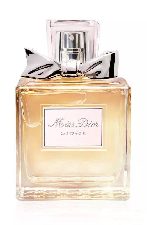 香水濃度的準(zhǔn)確等級分類 香水濃度的準(zhǔn)確等級分類