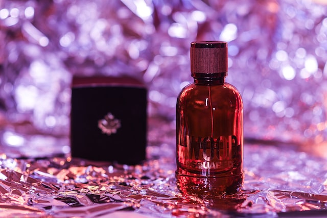 香水噴多了怎么辦？香水的正確使用方法