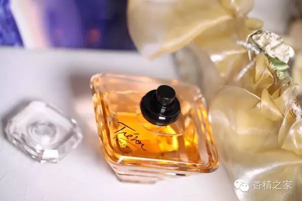 四大品牌香水的背后故事，九成調(diào)香師都不知道！