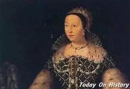 法國人有多愛用香水？拿破侖一天能用7瓶